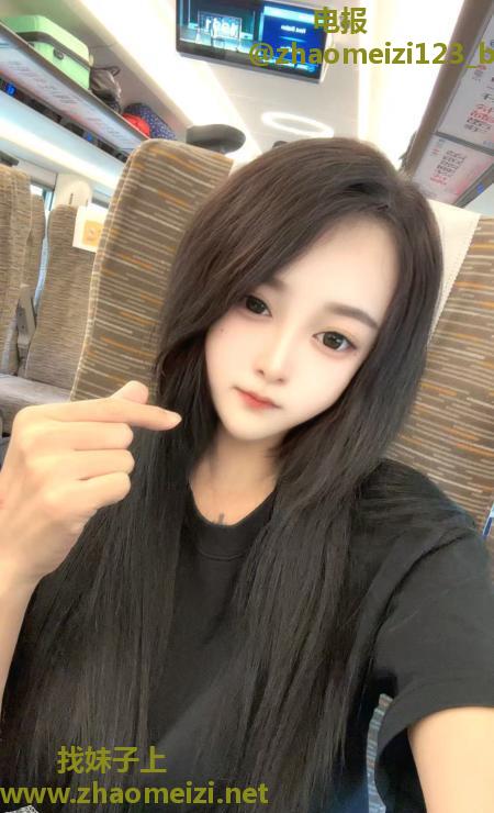 白云长腿大妹雨菲 