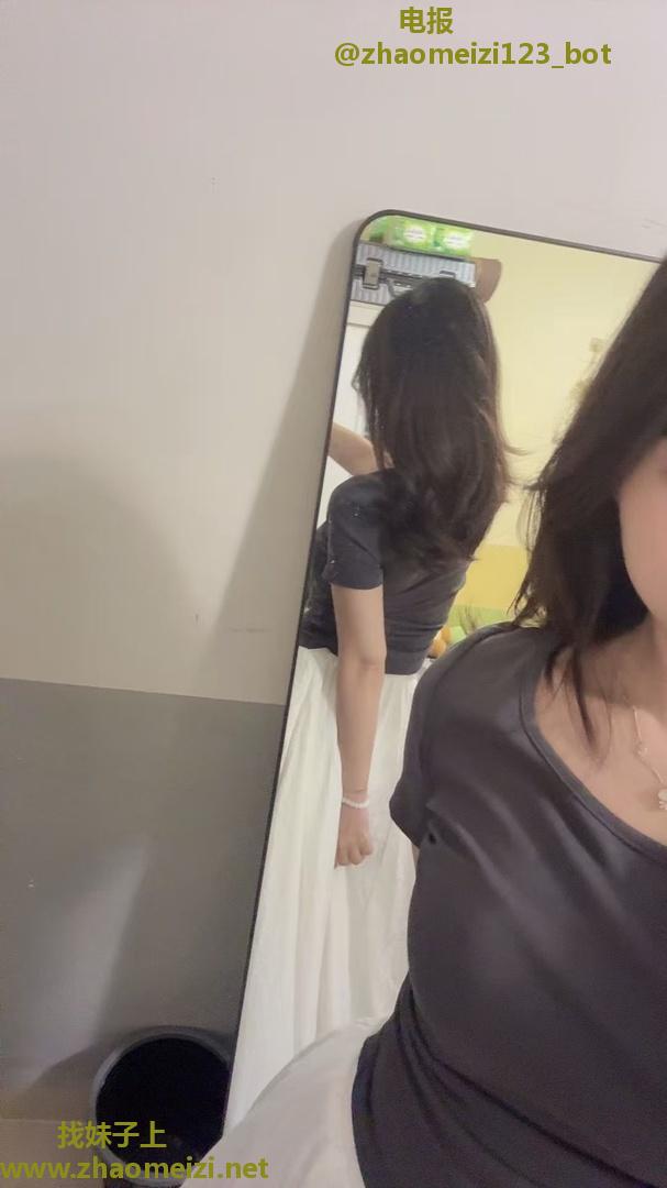 南城尤物嫩妹逼紧汁水多