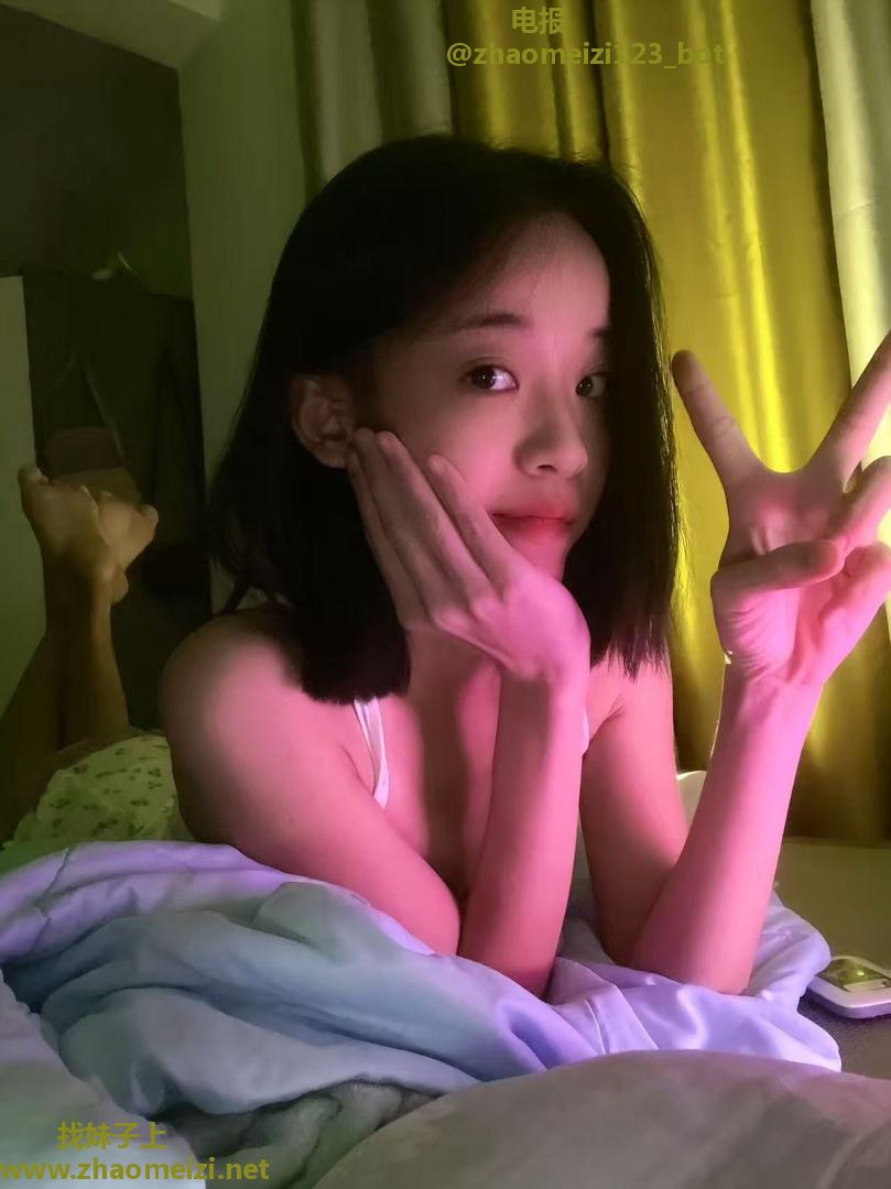 武侯高新世纪城02妹妹