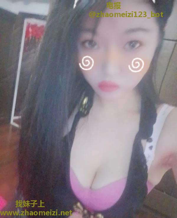 美女少妇