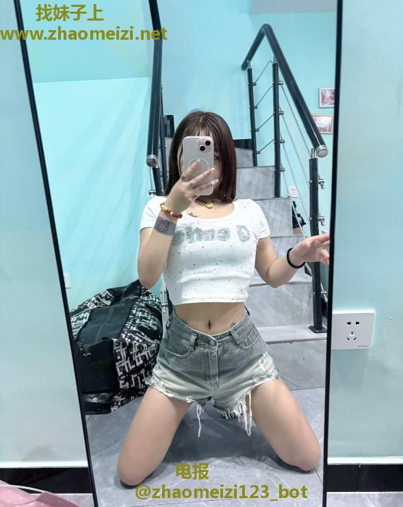 小嫩妹果冻