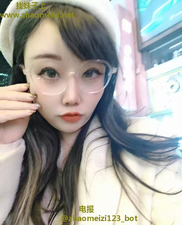 东门宝莉小骚妇