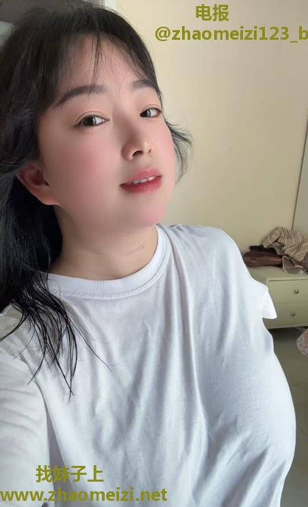 瑶海豪乳少妇颜欢
