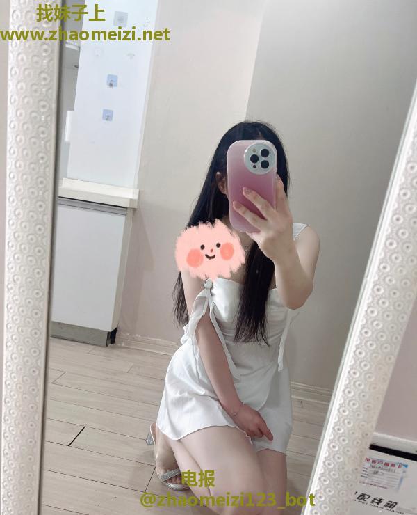 包河气质美女初夏