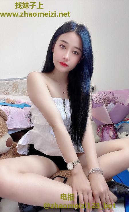性感大长腿萱萱