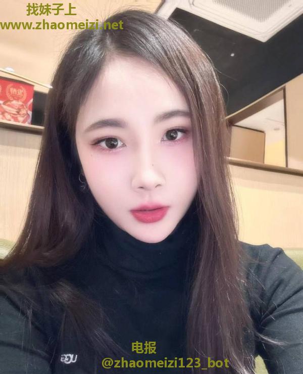 闷骚高挑御姐