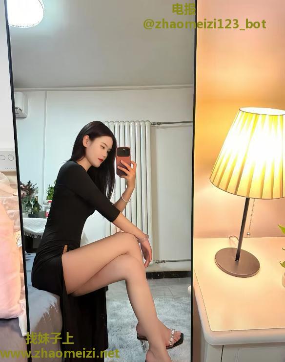 性感白嫩大美腿