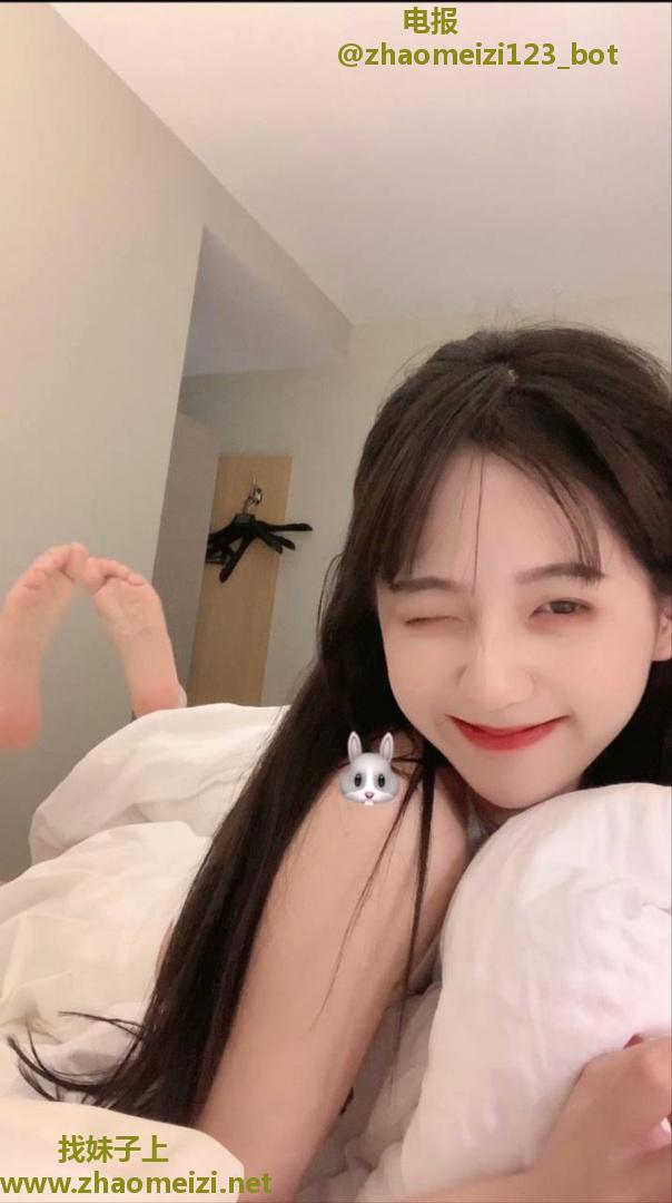 刚刚下海风骚学生妹