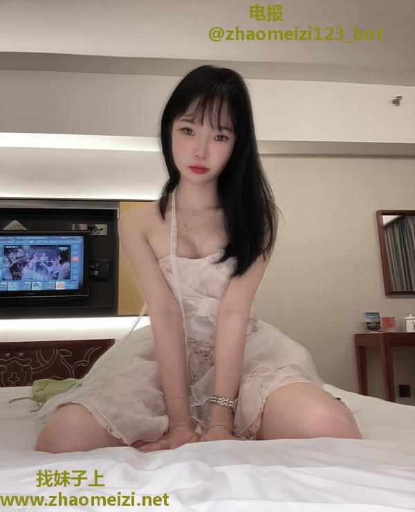 佛山颜值在线的小姐姐