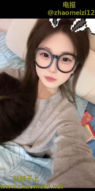 08三点粉小妹妹回归
