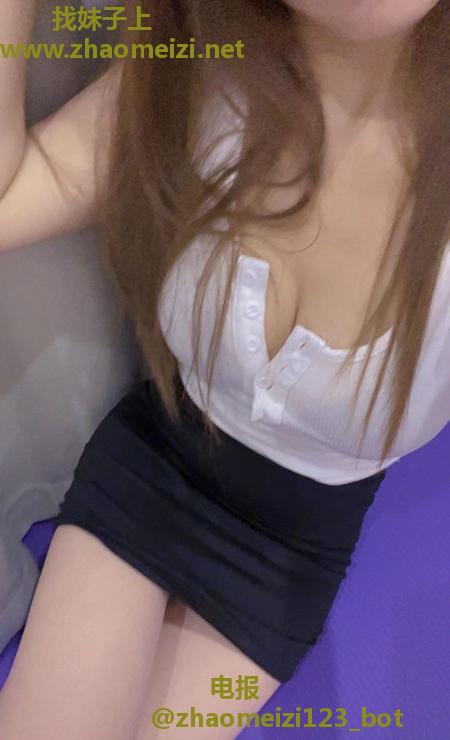 郑州美艳大胸骚少妇
