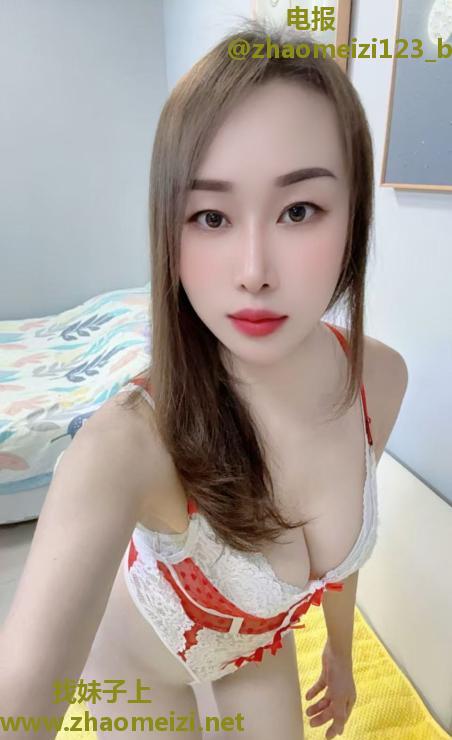 大奶妹子朵朵
