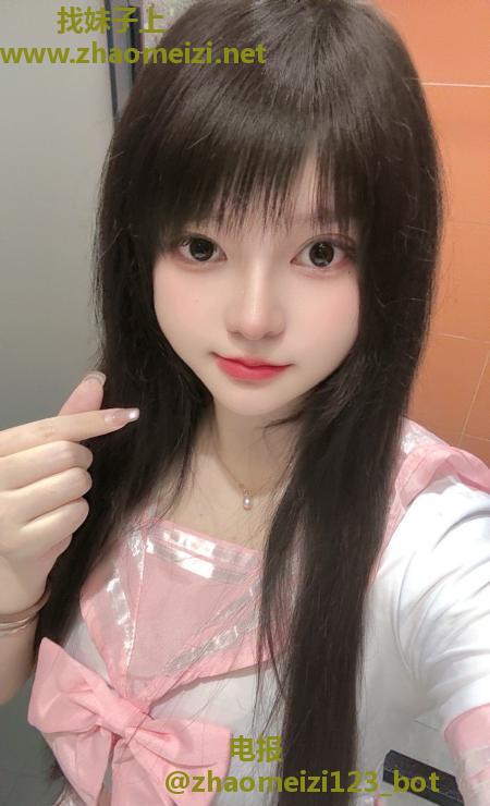 龙岗大胸妹妹