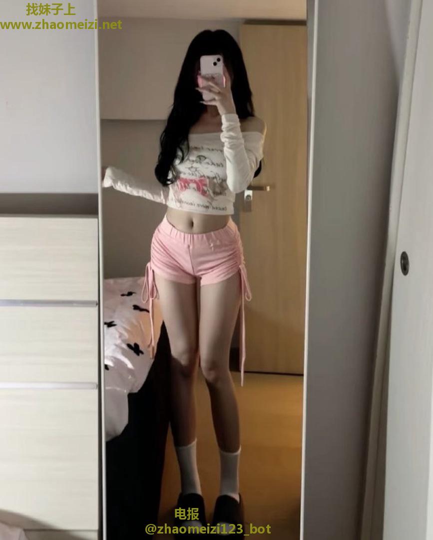 威海美女兼职能舔会夹