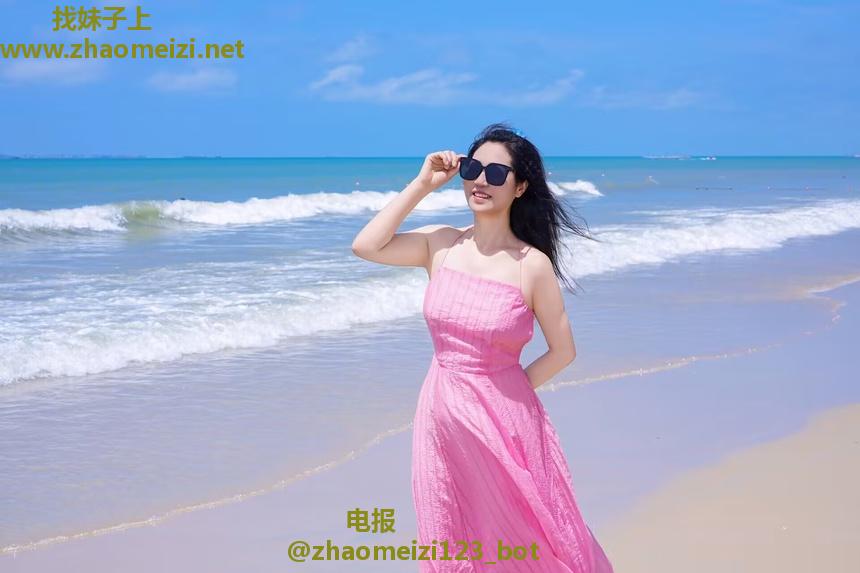 风骚妩媚的熟女