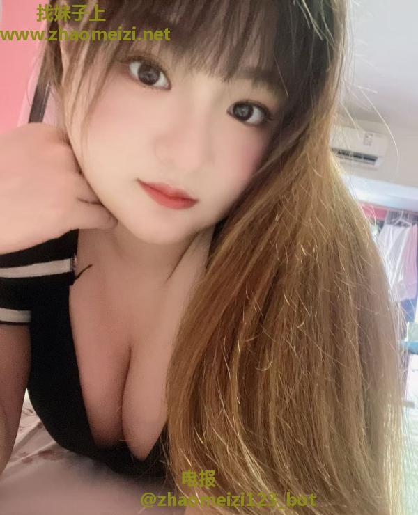 全能大胸骚女