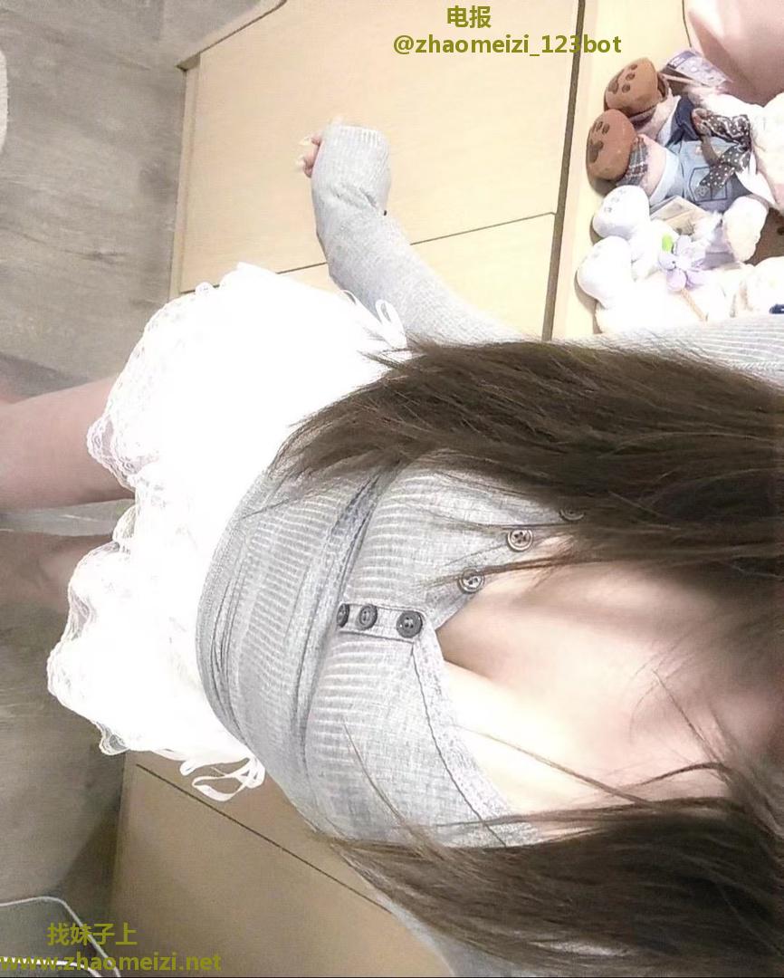 三里屯个人大奶妹妹