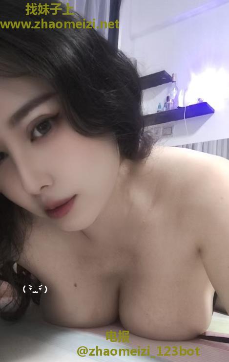 巨乳莉莉