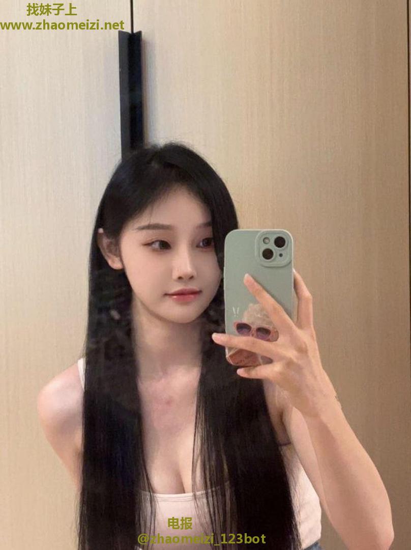 福州颜值丫霸的纯欲女神 