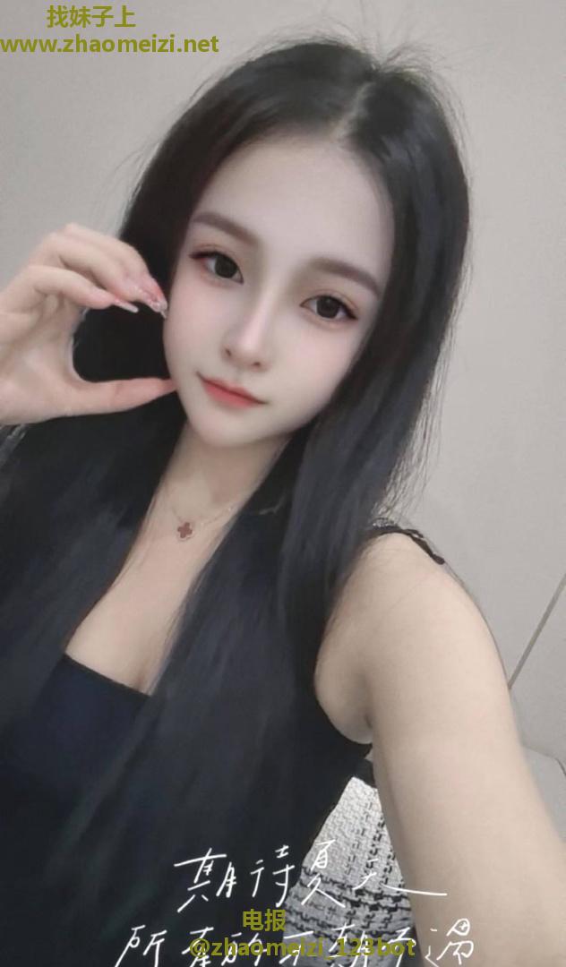 年轻风骚大奶