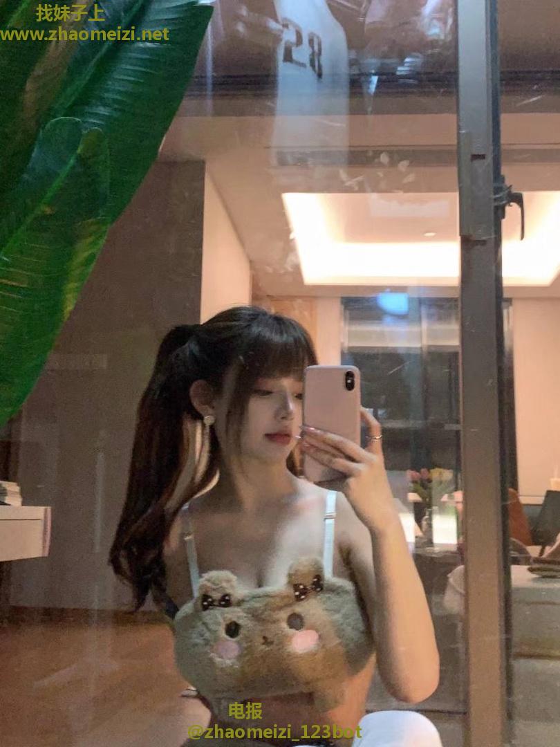 超可爱反差小萝莉