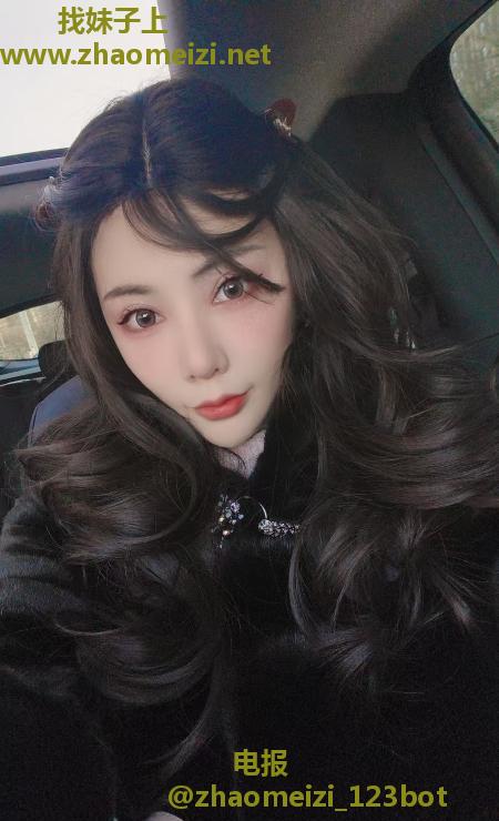 网红脸桃子