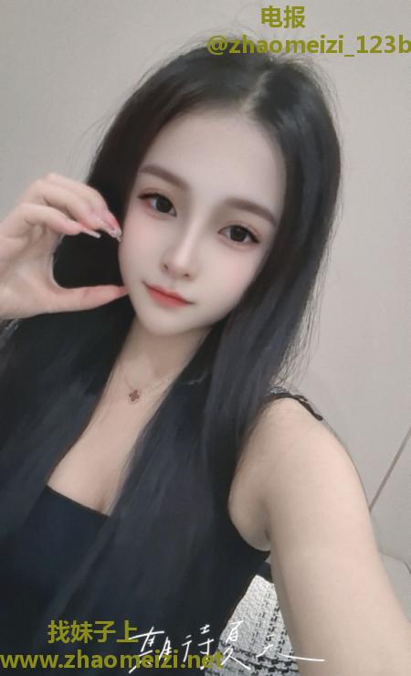 西乡翘臀大胸泡泡