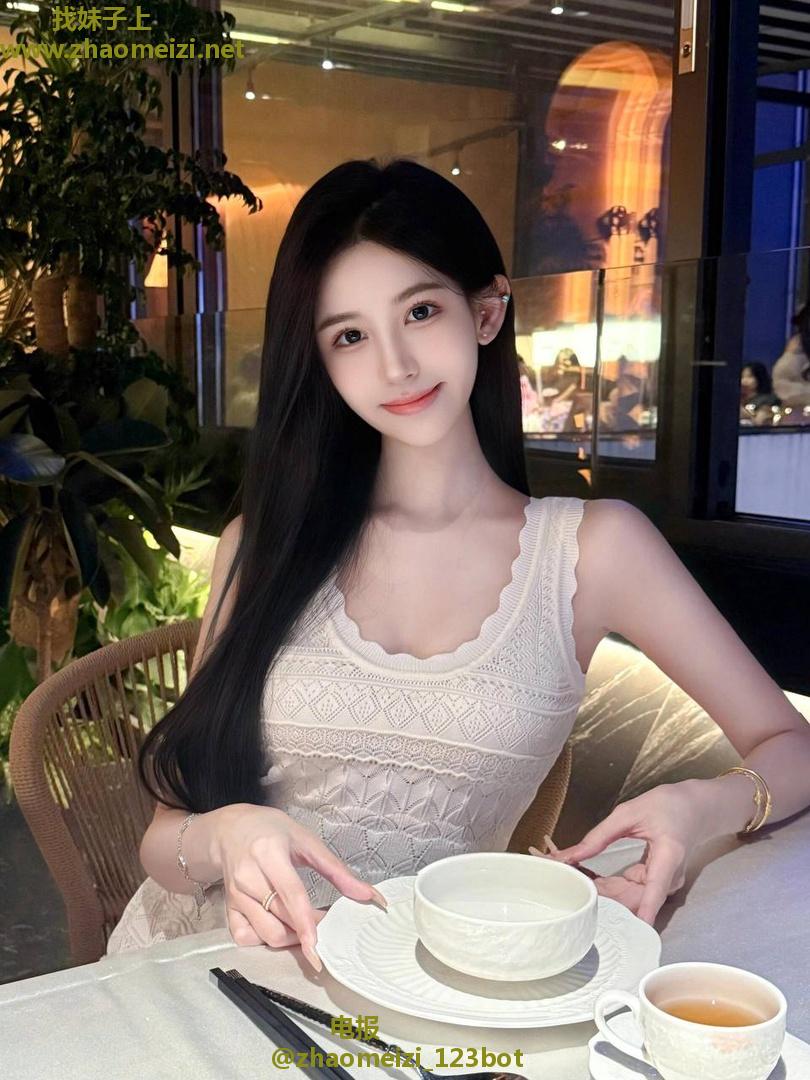 天然一线极品白虎妹