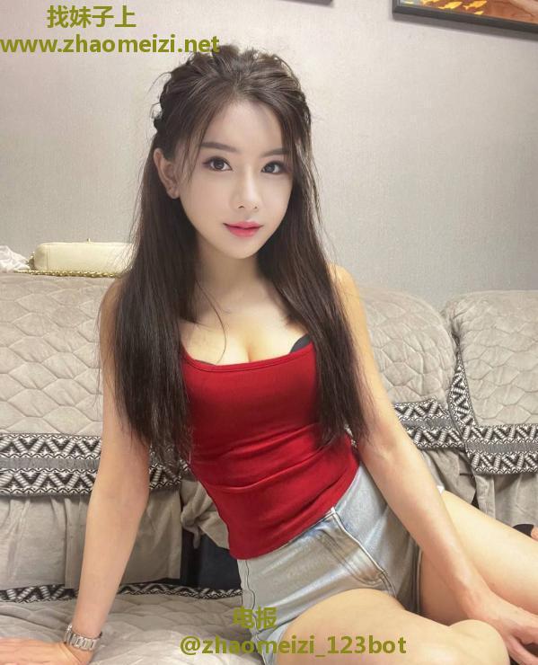 大长腿青青子衿