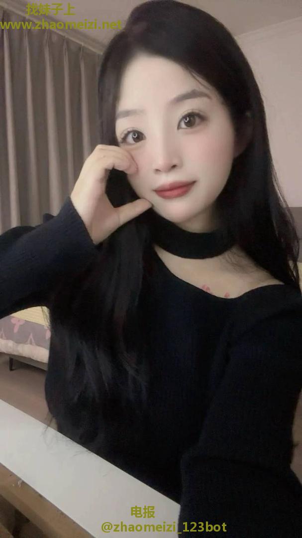体验粉嫩新人超多水
