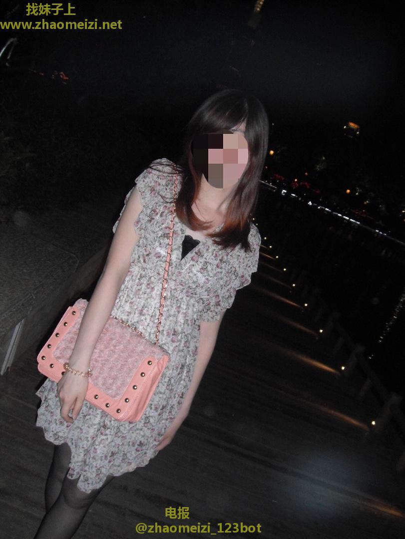 桥北大长腿服务型少妇