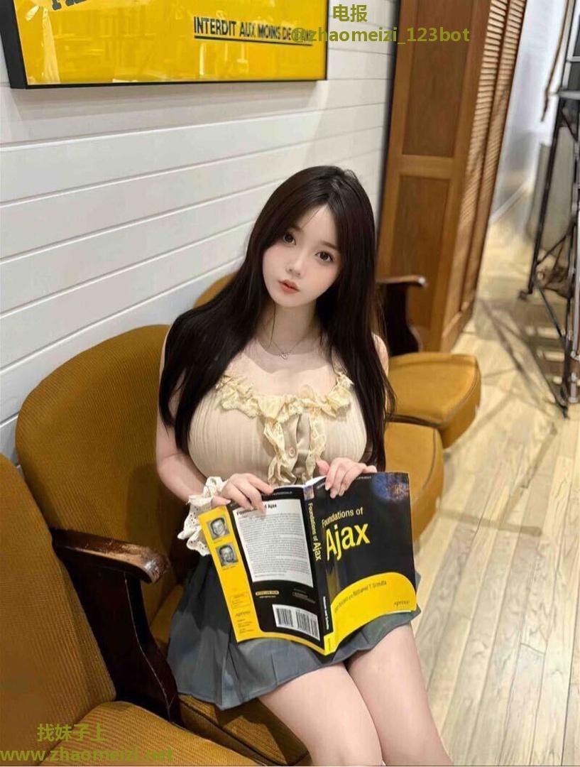 超性感大胸妹