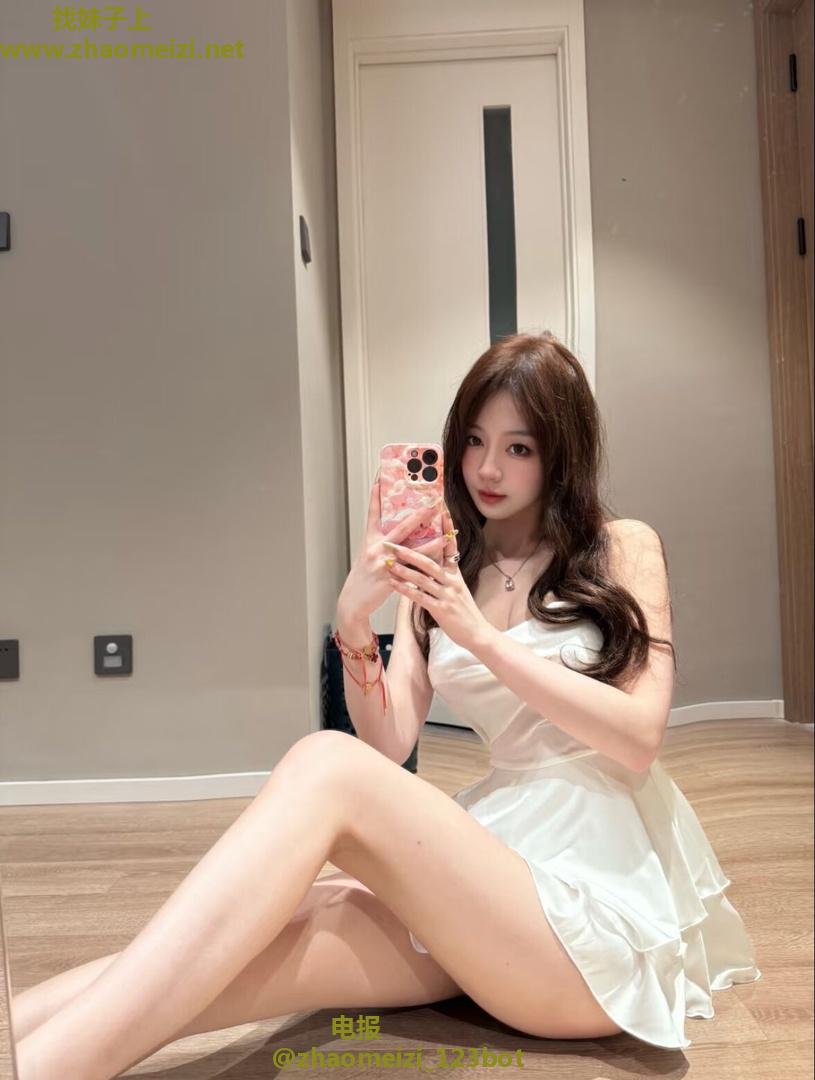 浦东性感大奶美少女