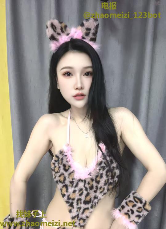 红牌御姐蓝采儿