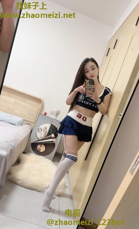吴中性感黑丝尤物
