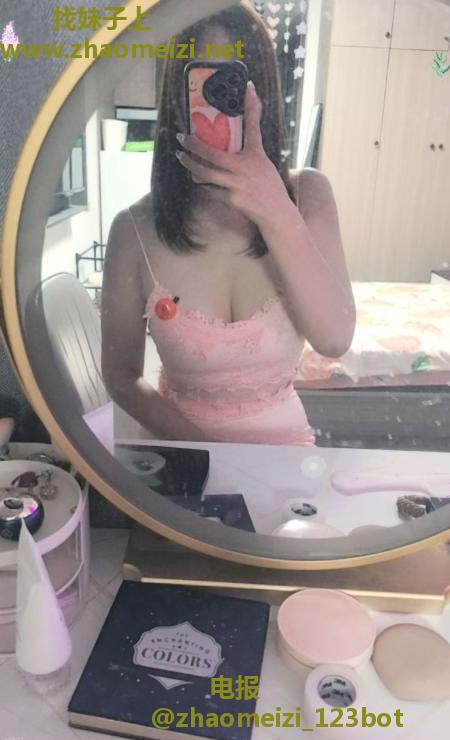 雨花长腿少妇