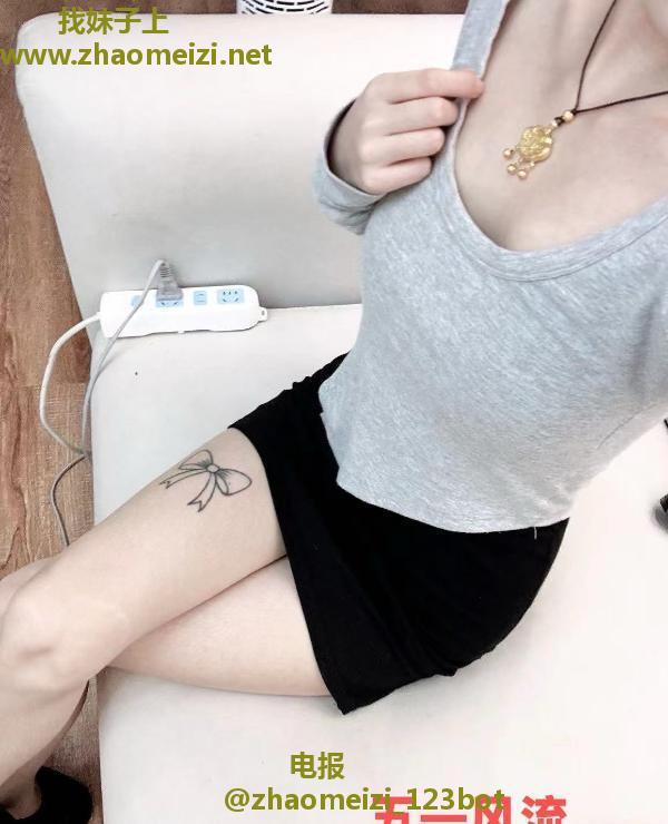 滨湖小萝莉