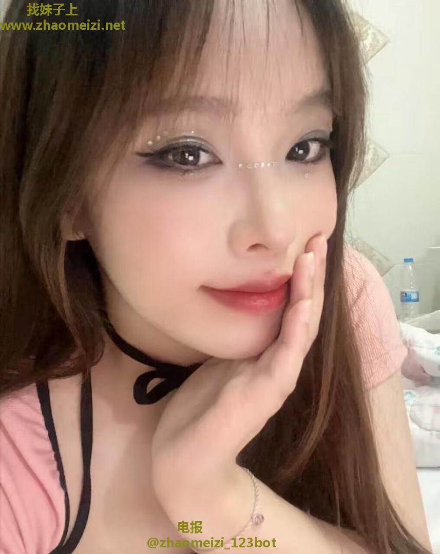 成都白虎美屄水超多