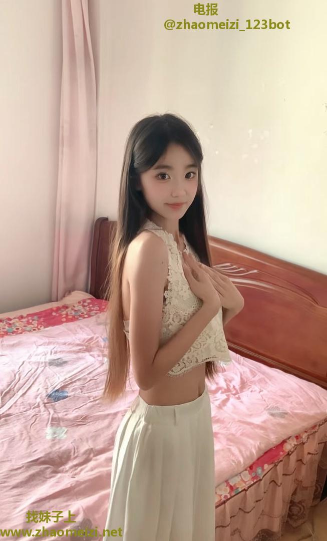 粉嫩大胸茉莉蜜茶