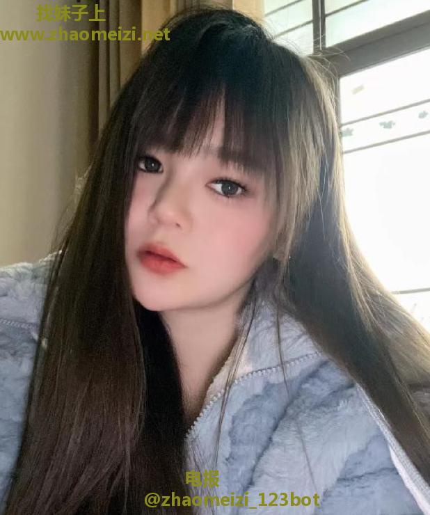 成都骚货小师妹
