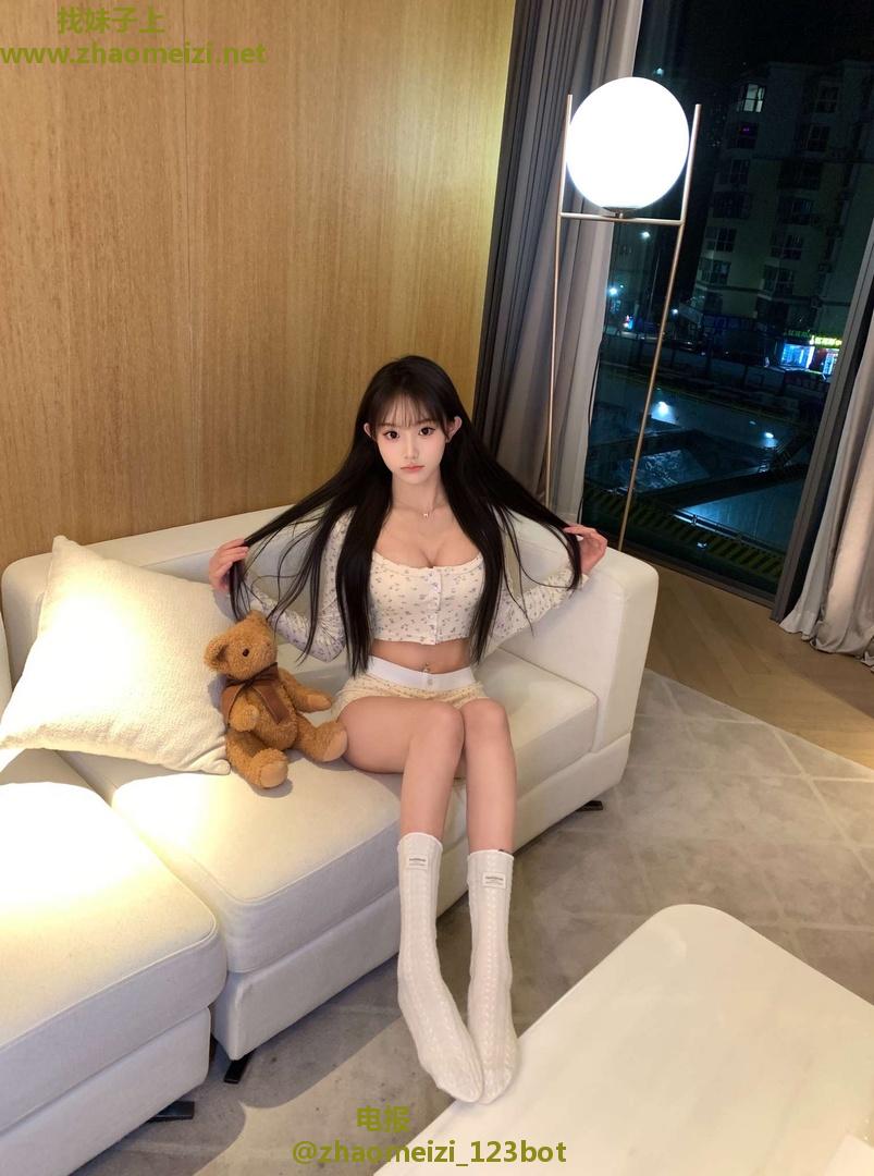 浦东三点粉嫩小姐姐