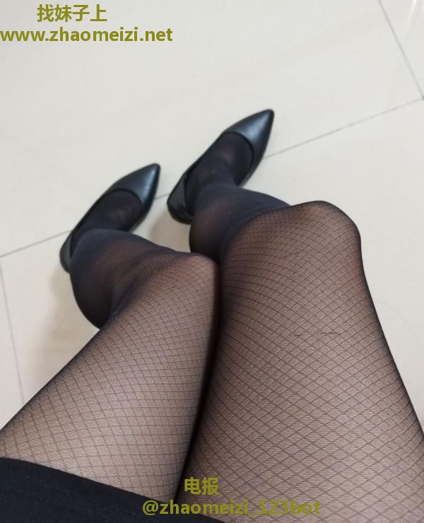 滨海胸大骚女