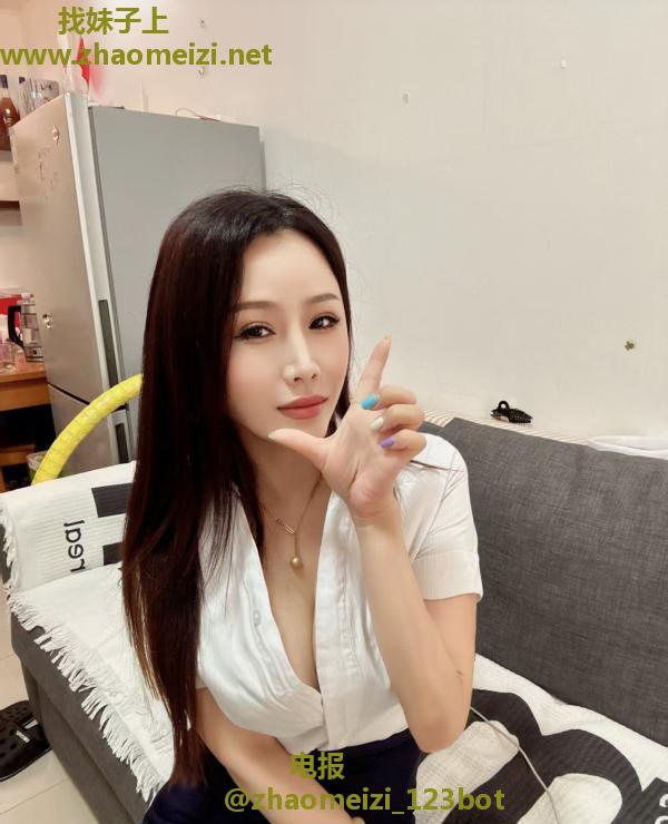 美腿骚丝小雅
