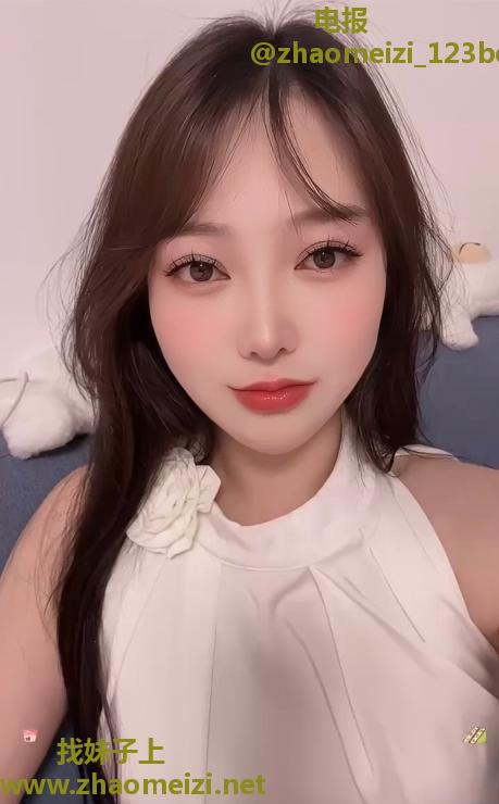 虹口性感大胸奶糖妹妹