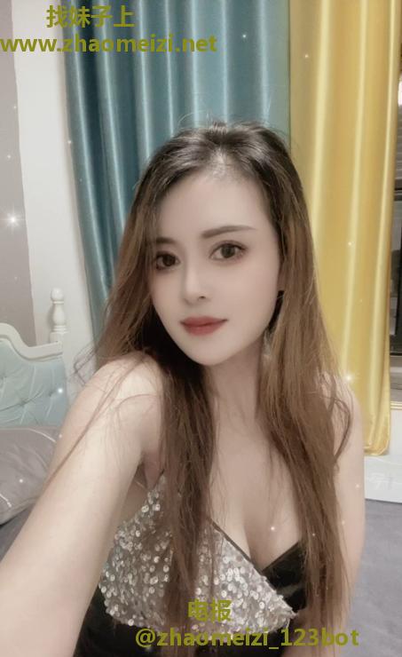 昆山风骚老师身材高挑