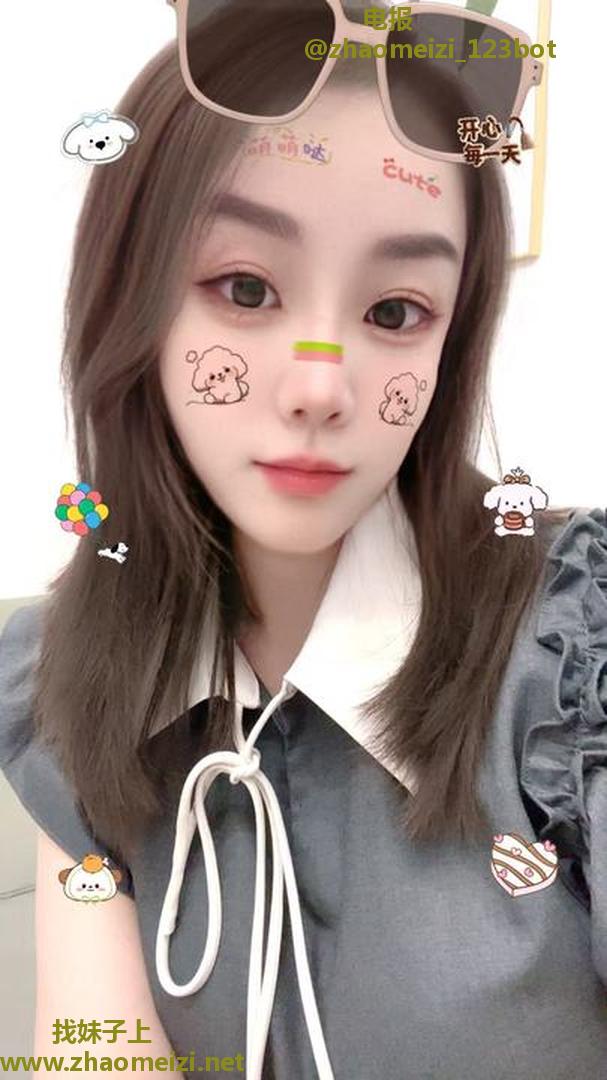 滨湖邻家小姐姐