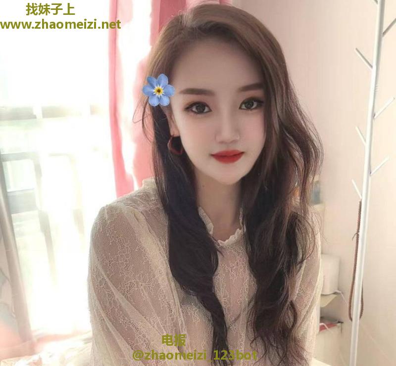 三通大胸熟女水姐