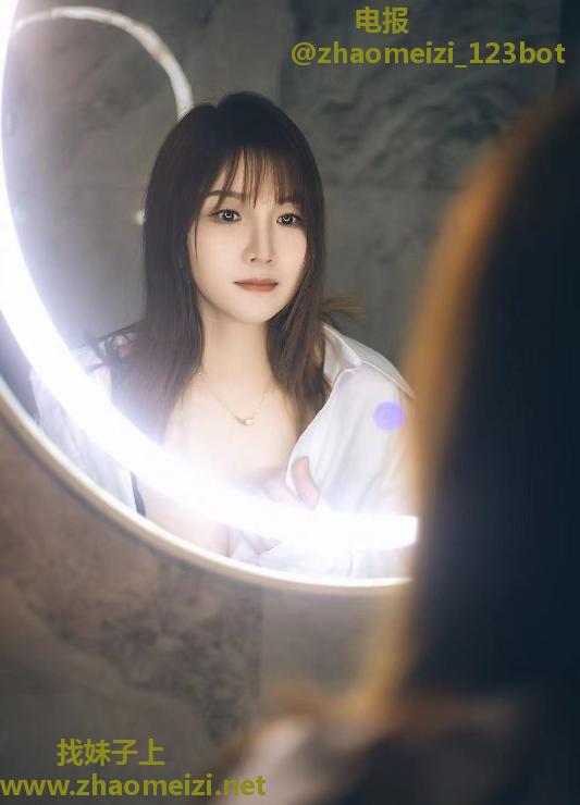 六合龙池妍妍