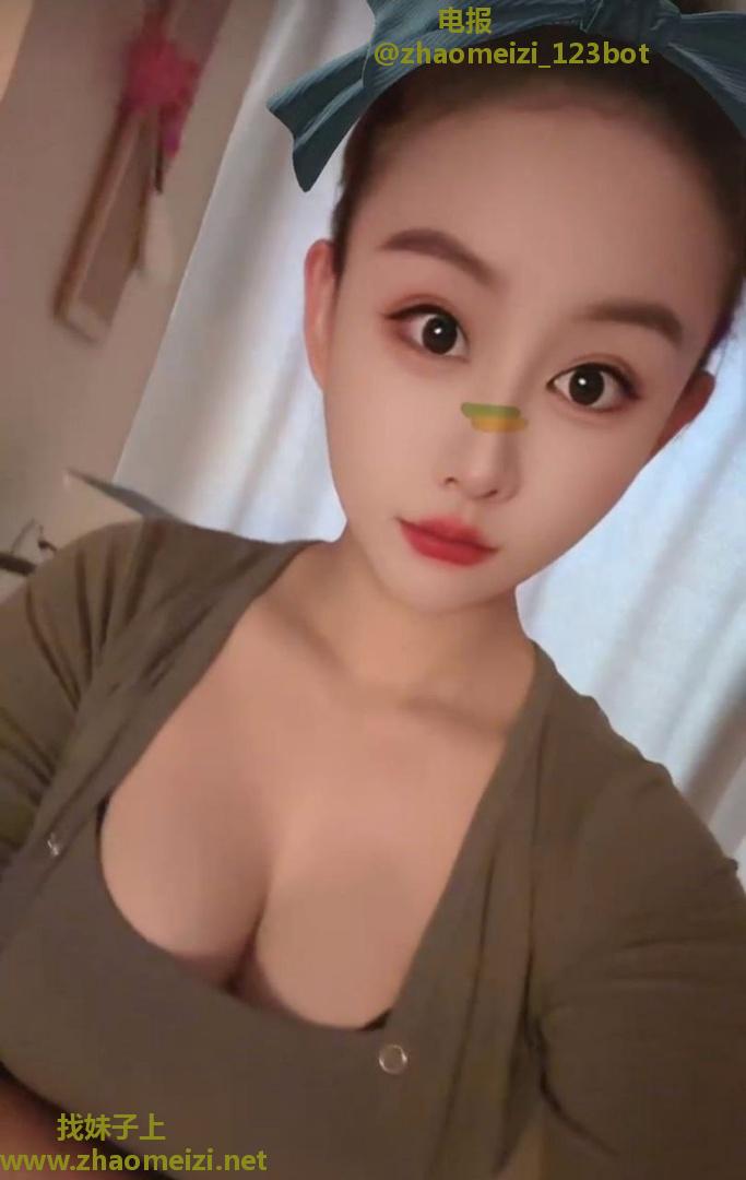 小妹气质甜美
