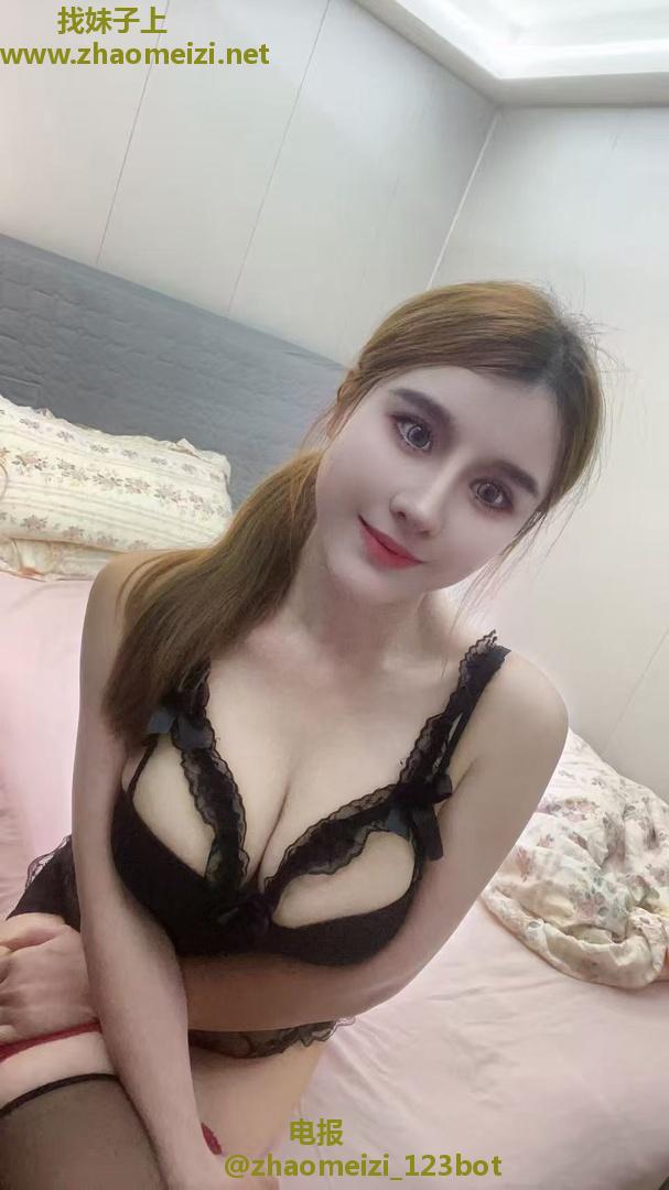 欧美身材骚妇安妮